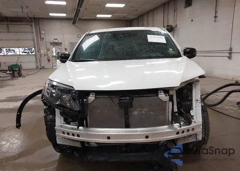 2021 Honda Passport Awd Ex-L z USA, uszkodzony, nr VIN 5FNYF8H50MB020546